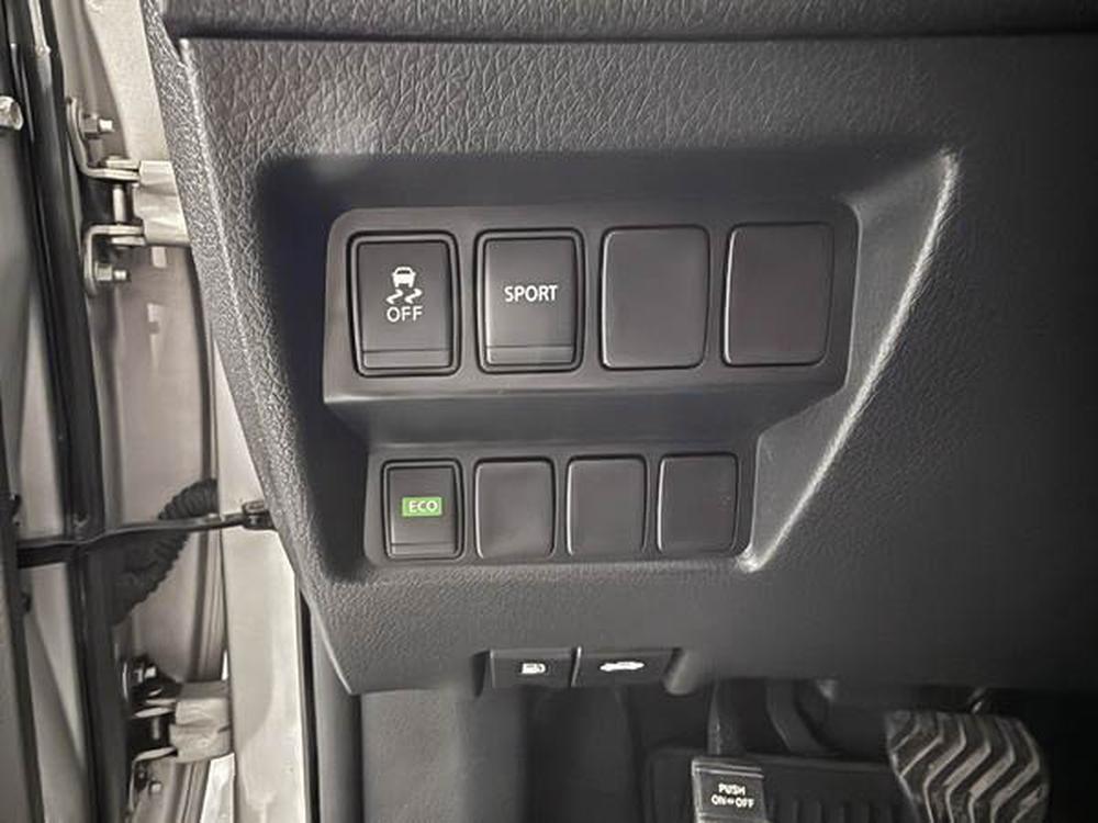 Nissan Rogue S 2016 d&rsquo;occasion à vendre - 16