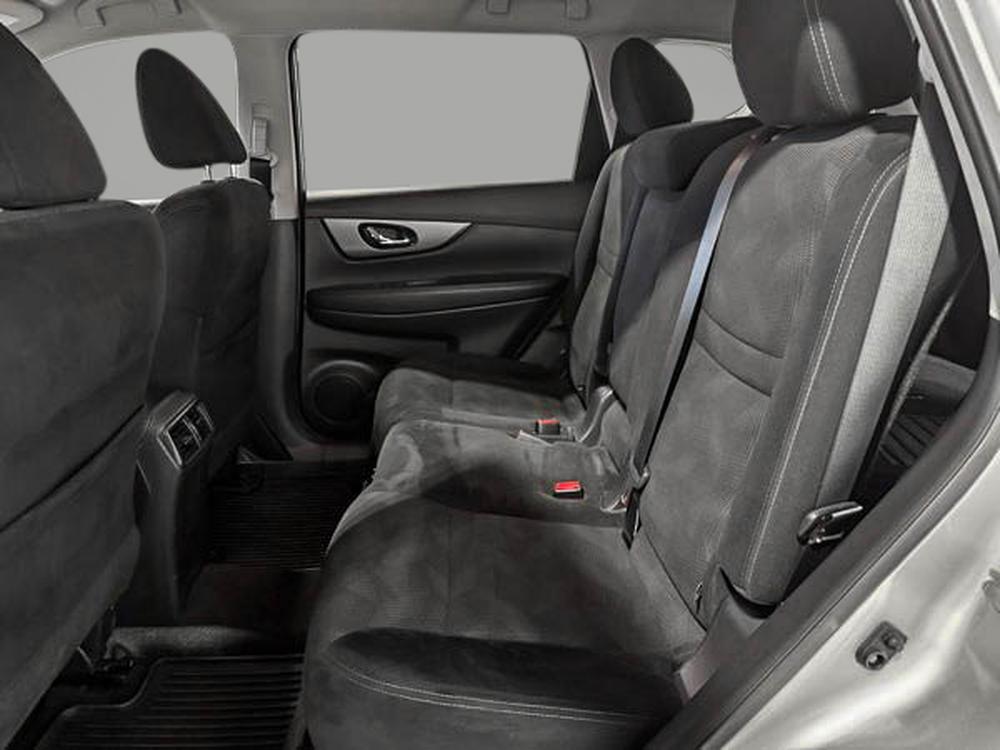 Nissan Rogue S 2016 d&rsquo;occasion à vendre - 31