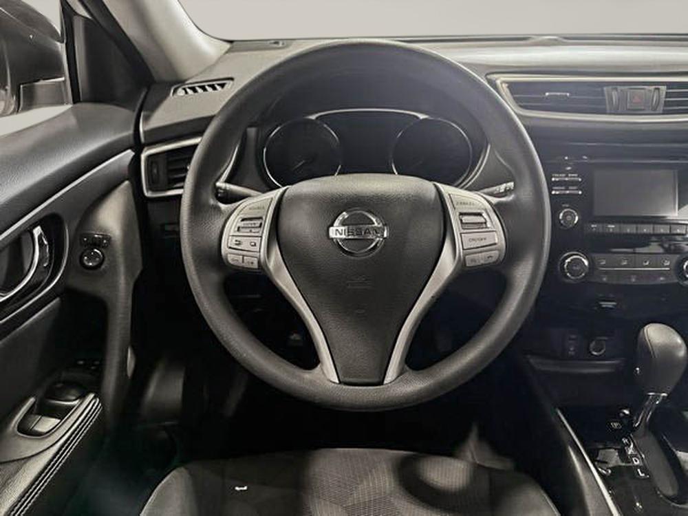 Nissan Rogue S 2016 d&rsquo;occasion à vendre - 18