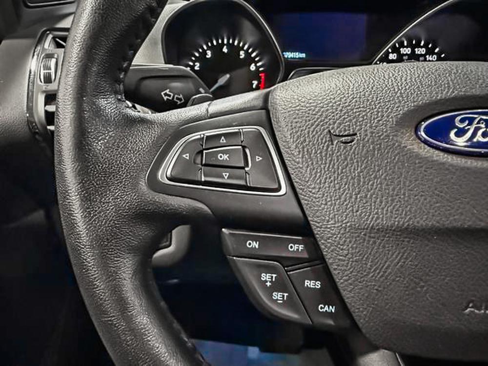 Ford Escape Titanium 2018 d&rsquo;occasion à vendre - 19