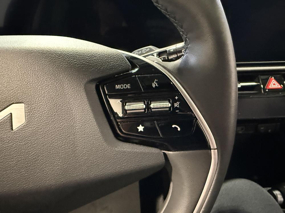 Kia Niro SX 2025 d&rsquo;occasion à vendre - 21