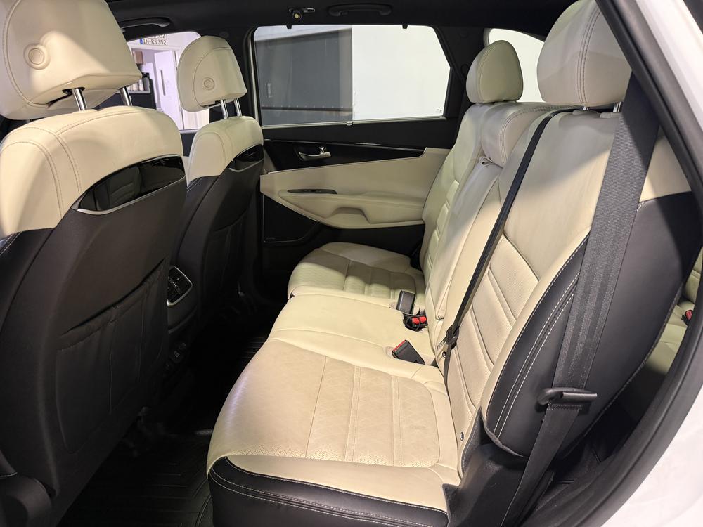 Kia Sorento SX 2017 d&rsquo;occasion à vendre - 30