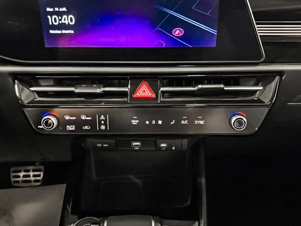 Kia Niro hev sx 2025 d&rsquo;occasion à vendre - 28