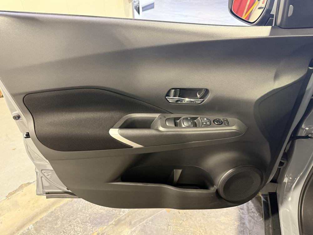 Nissan Kicks SV 2023 d&rsquo;occasion à vendre - 13