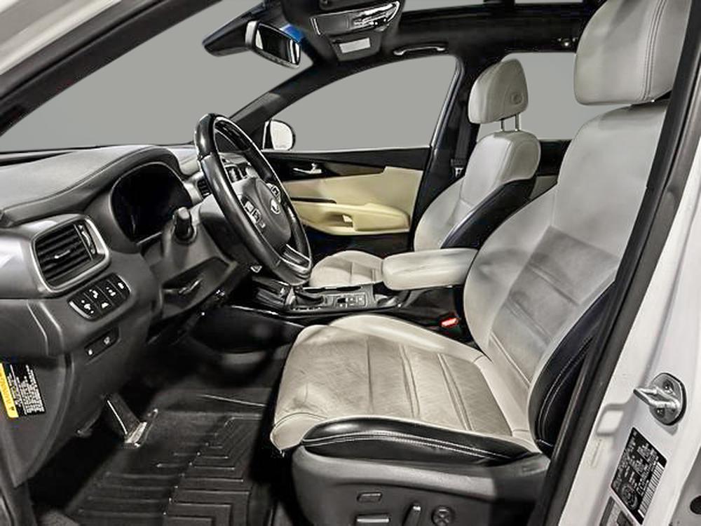 Kia Sorento SX 2017 d&rsquo;occasion à vendre - 17