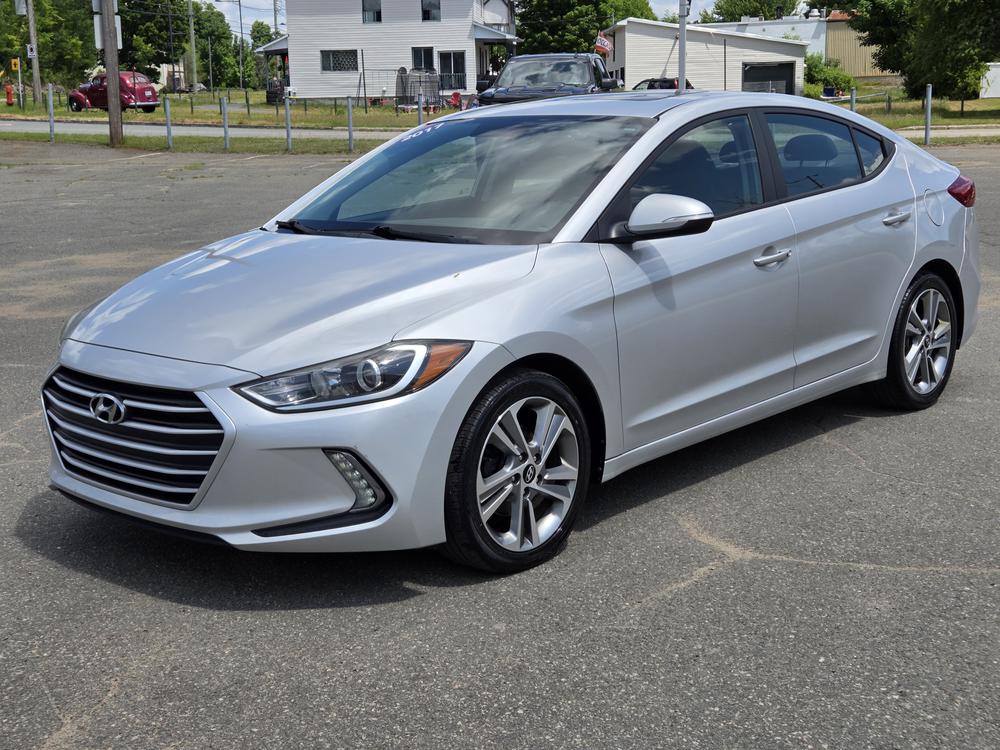 Hyundai Elantra GLS 2017 d&rsquo;occasion à vendre - 8