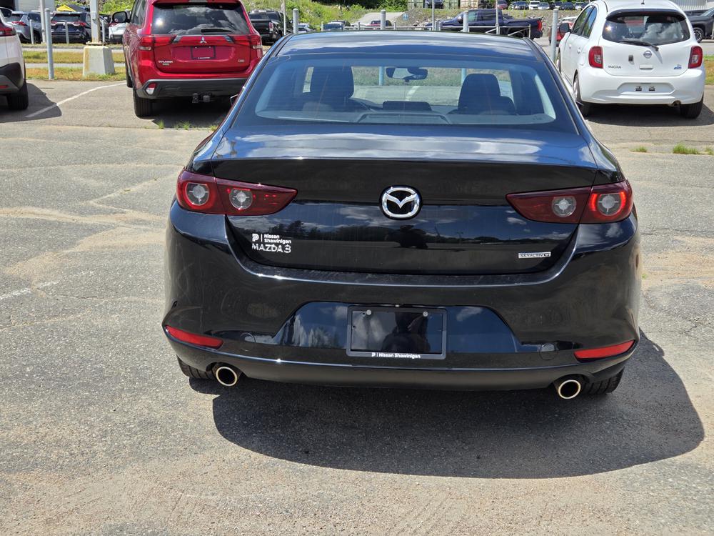 Mazda Mazda3 GX 2022 d&rsquo;occasion à vendre - 4