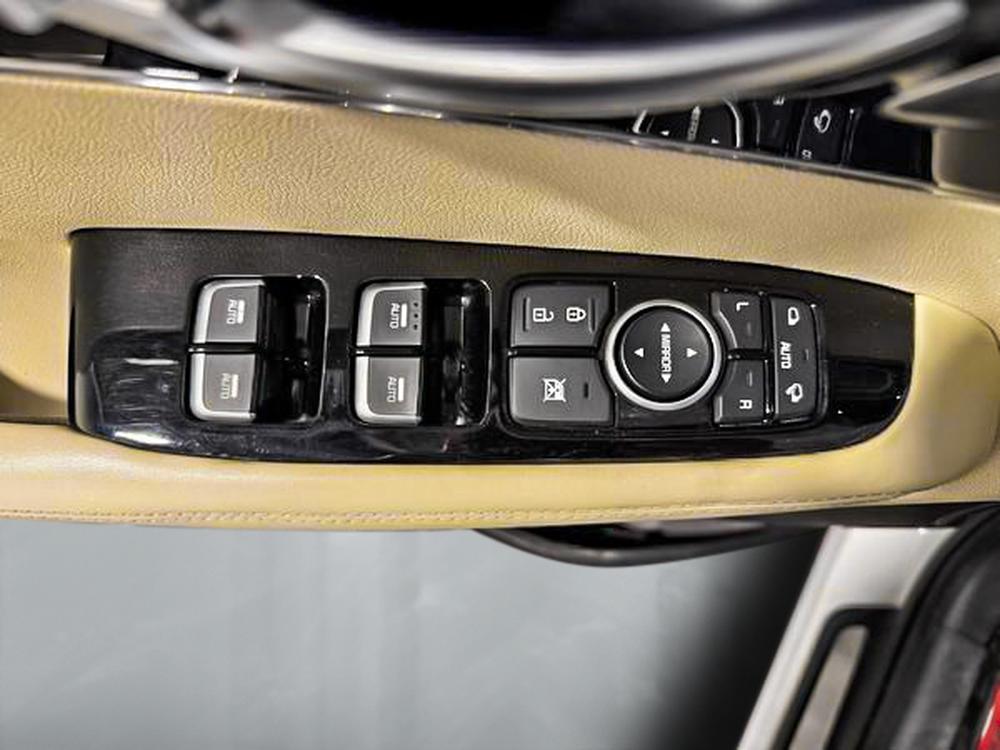 Kia Sorento SX 2017 d&rsquo;occasion à vendre - 16