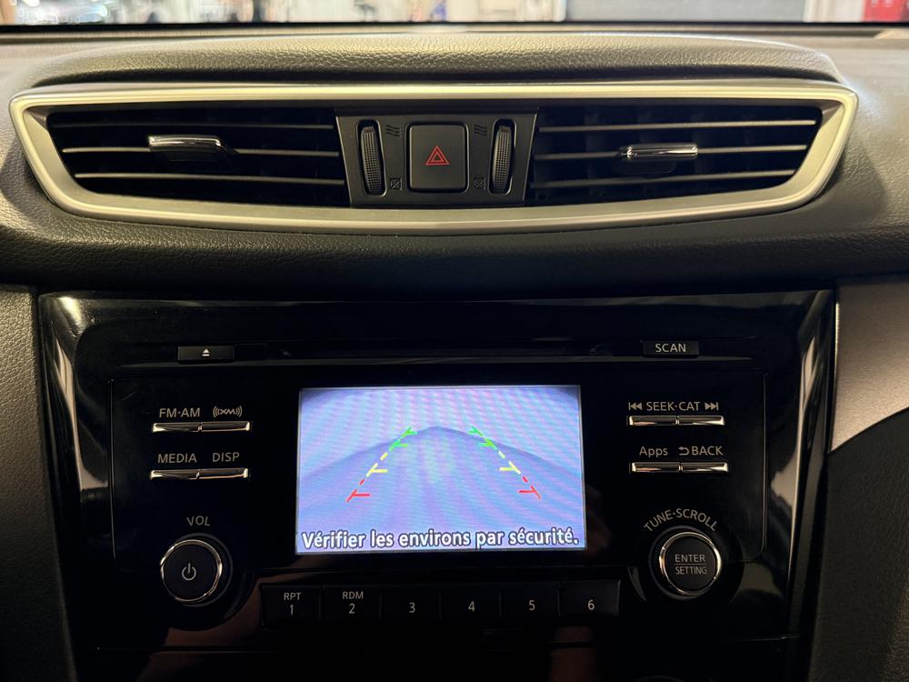 Nissan Rogue S 2016 d&rsquo;occasion à vendre - 27