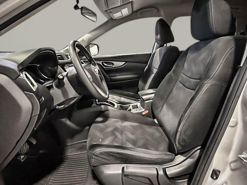 Nissan Rogue S 2016 d&rsquo;occasion à vendre - 17