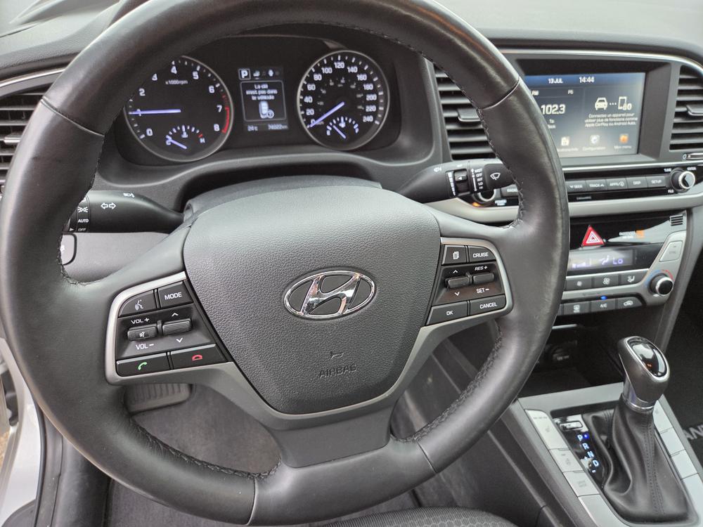 Hyundai Elantra GLS 2017 d&rsquo;occasion à vendre - 16