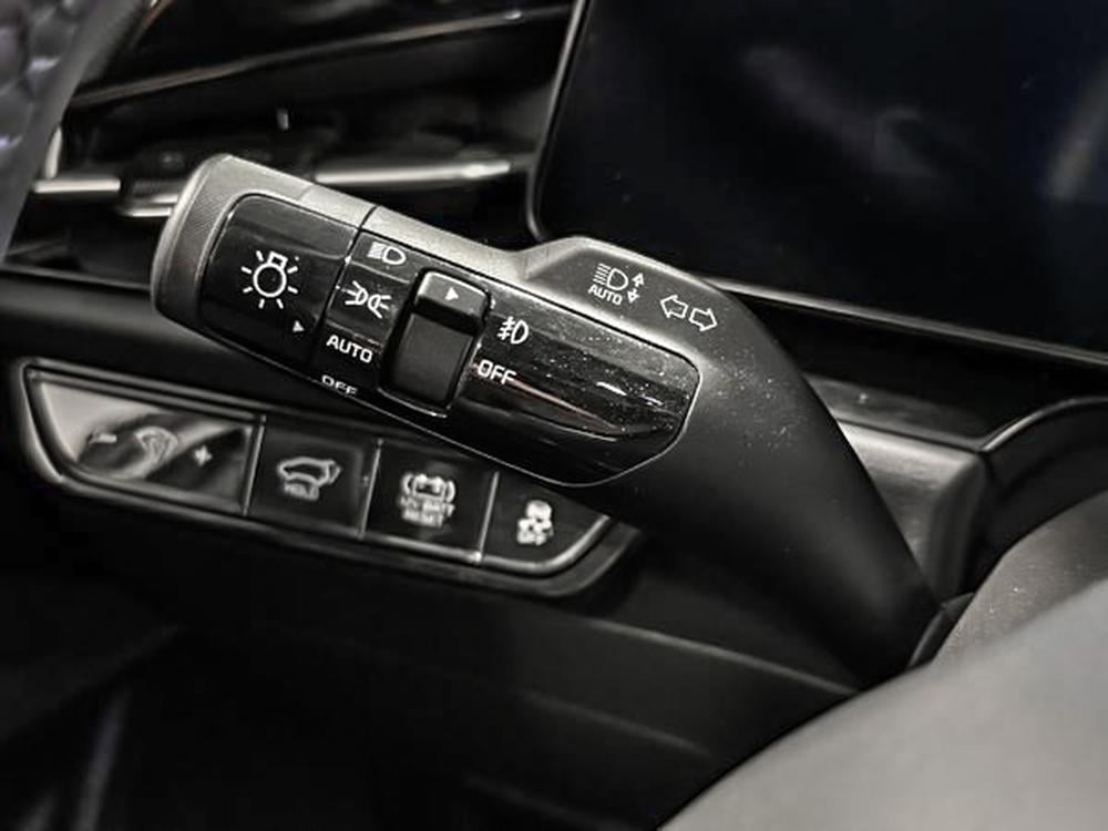 Kia Niro hev sx 2025 d&rsquo;occasion à vendre - 22