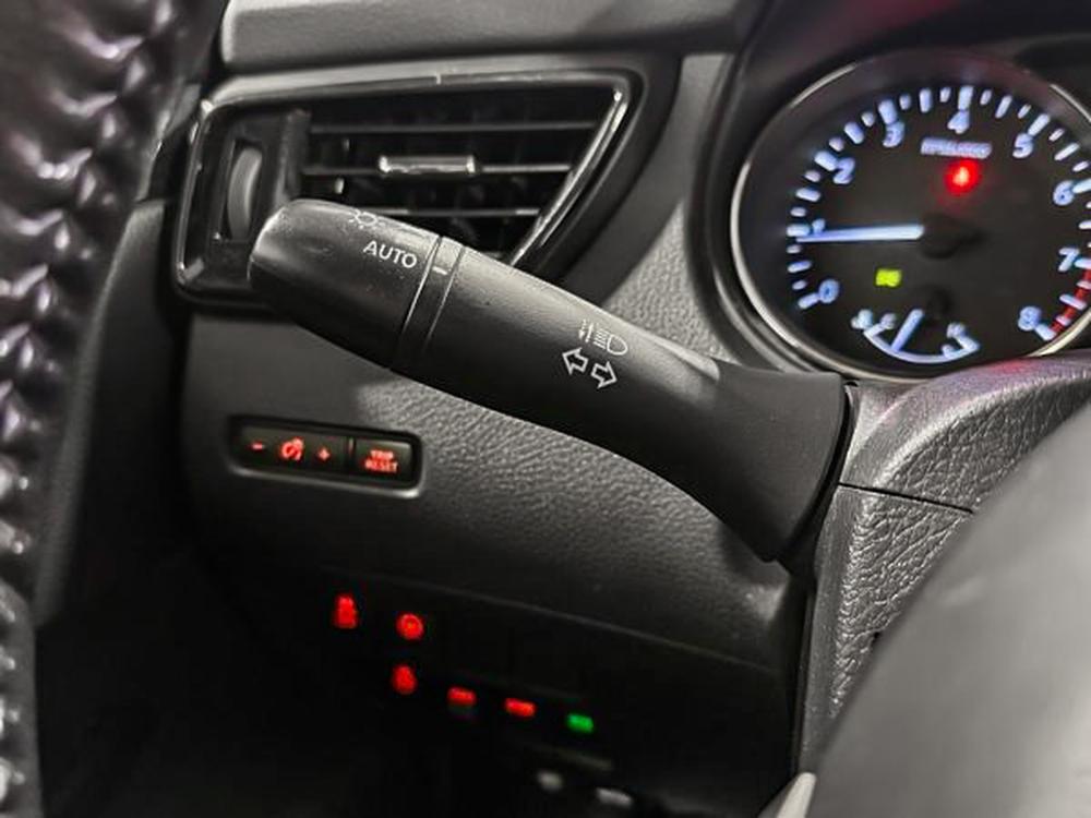 Nissan Qashqai SV 2021 d&rsquo;occasion à vendre - 23