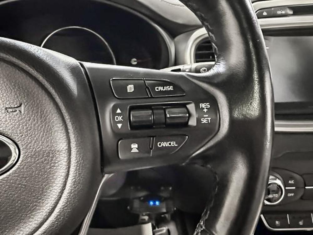 Kia Sorento SX 2017 d&rsquo;occasion à vendre - 21