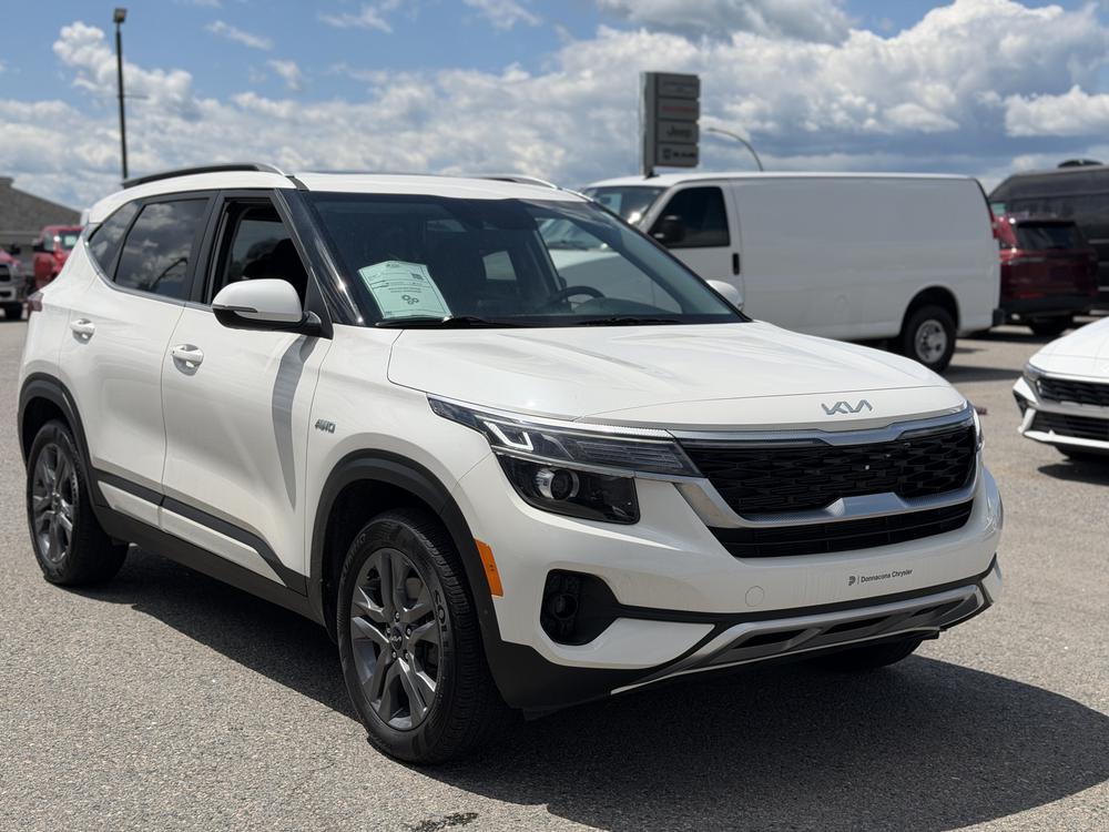 Kia Seltos EX 2023 d&rsquo;occasion à vendre - 1
