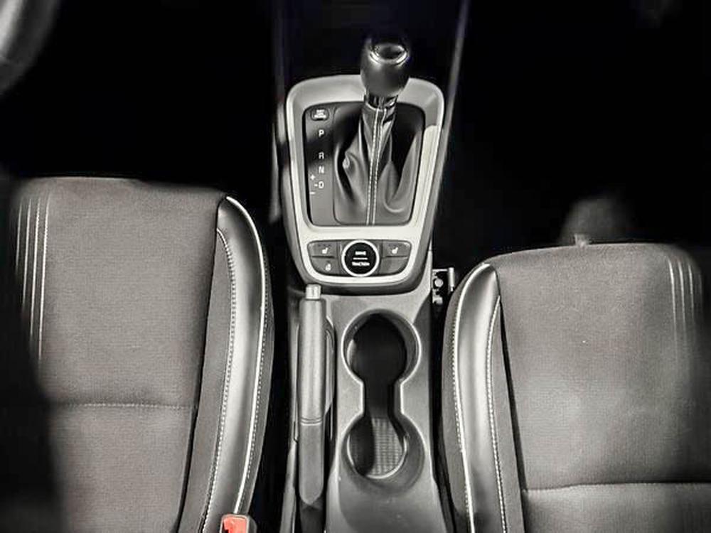 Hyundai Venue ULTIMATE DENIM 2022 d&rsquo;occasion à vendre - 29