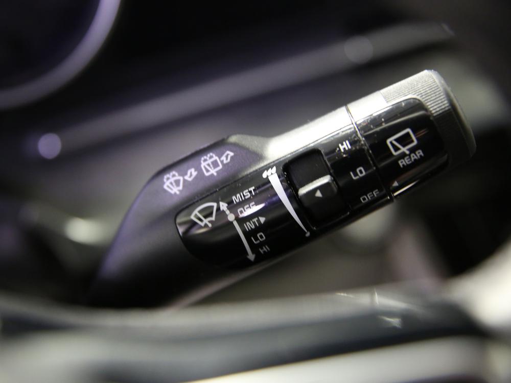 Kia Carnival LX+ 2024 d&rsquo;occasion à vendre - 22