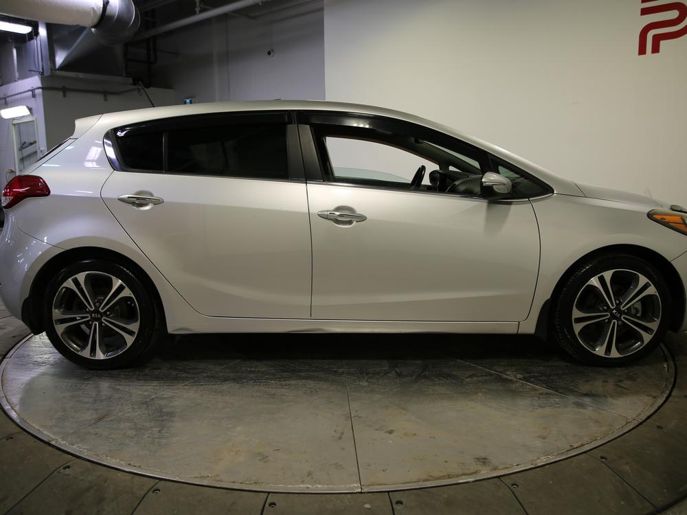 Kia 5 portes Forte EX 2015 d&rsquo;occasion à vendre - 2