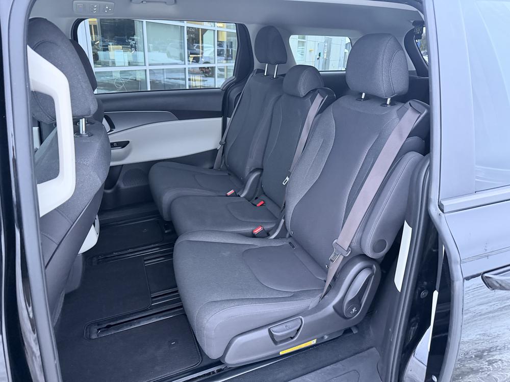 Kia Carnival LX 2022 d&rsquo;occasion à vendre - 29