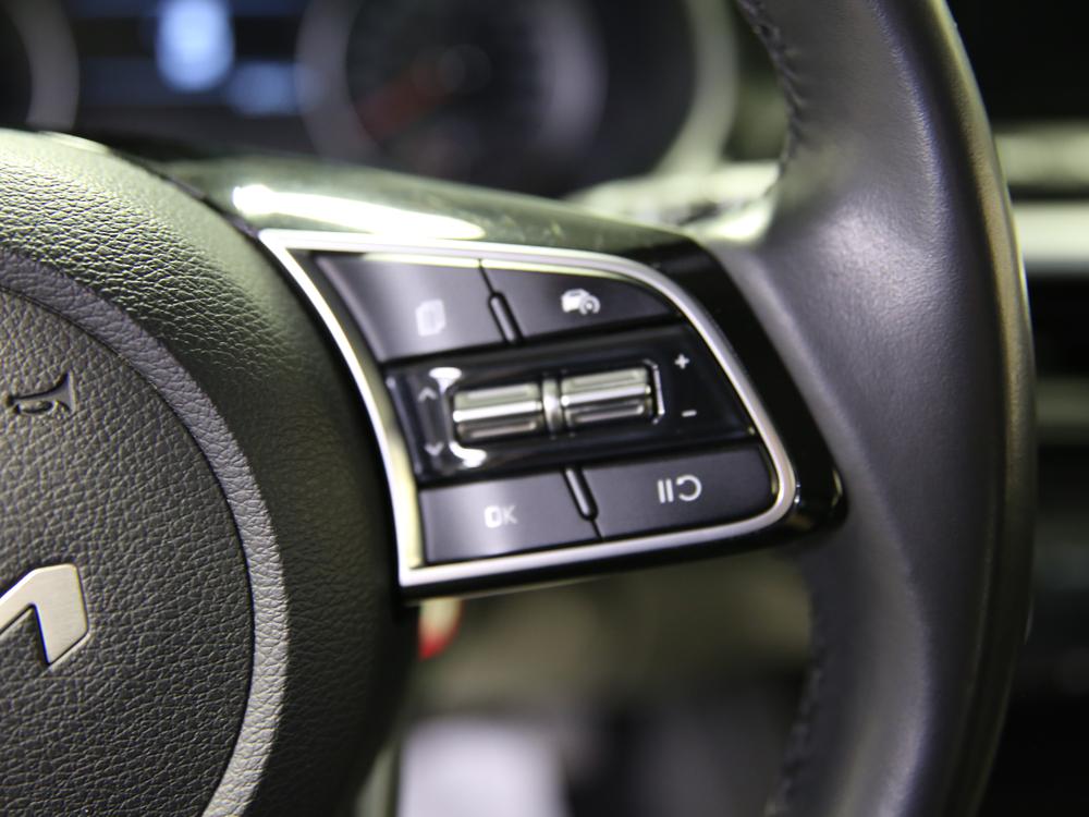 Kia Forte LX 2022 d&rsquo;occasion à vendre - 19