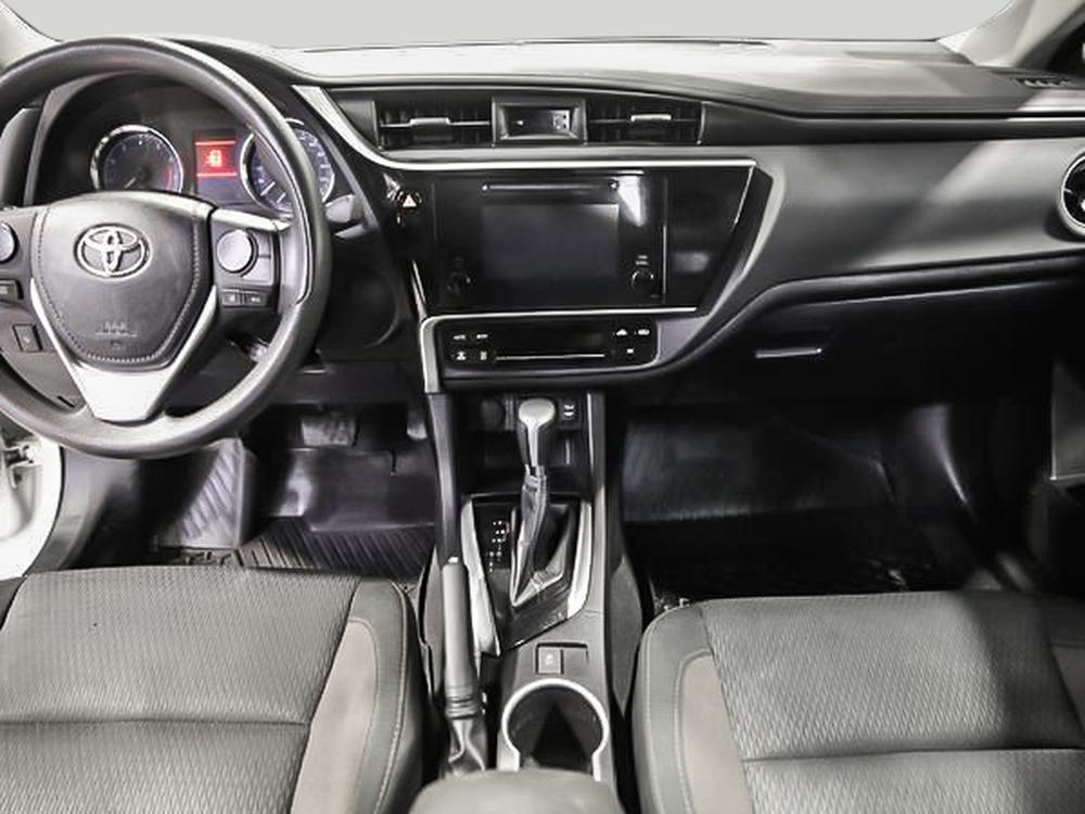 Toyota Corolla LE 2019 d&rsquo;occasion à vendre - 31