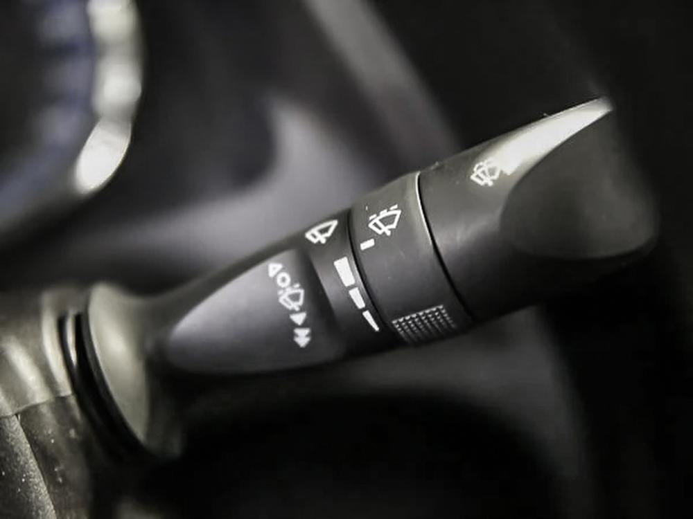 Toyota Corolla LE 2019 d&rsquo;occasion à vendre - 21