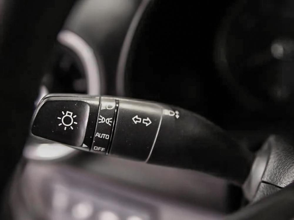 Kia Forte EX 2020 d&rsquo;occasion à vendre - 21