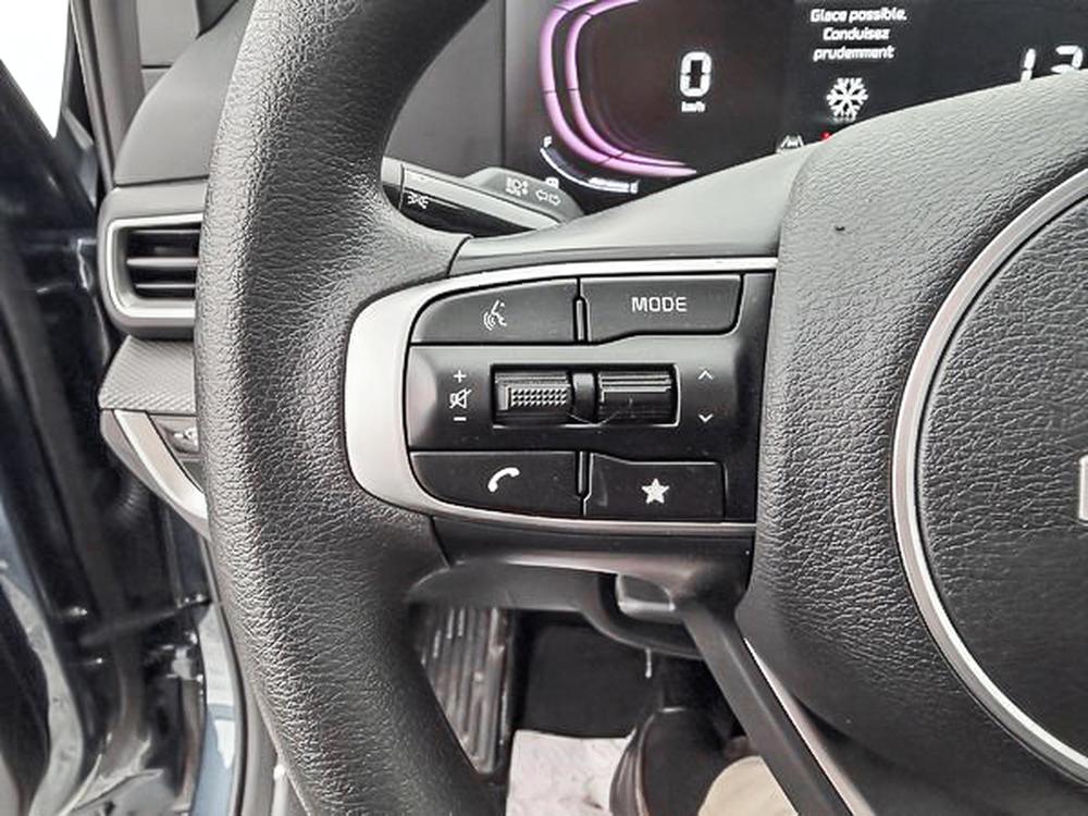 Kia Sportage LX FWD 2024 d&rsquo;occasion à vendre - 21