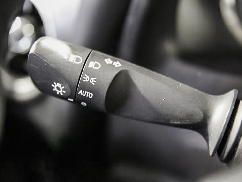 Toyota Corolla LE 2019 d&rsquo;occasion à vendre - 19