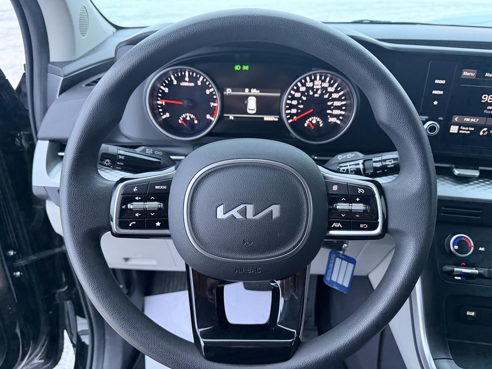 Kia Carnival LX 2022 d&rsquo;occasion à vendre - 17