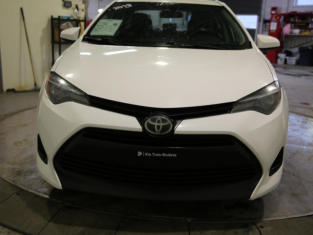 Toyota Corolla LE 2019 d&rsquo;occasion à vendre - 9