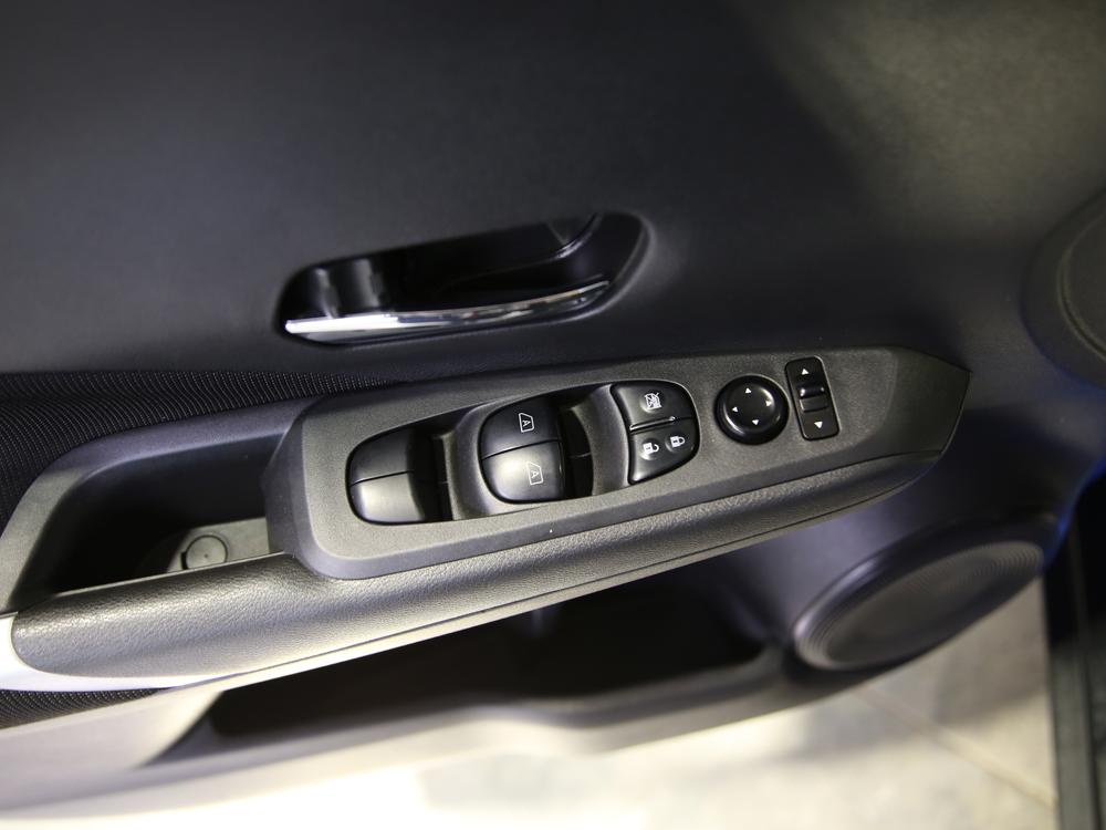 Nissan Kicks SV 2022 d&rsquo;occasion à vendre - 14