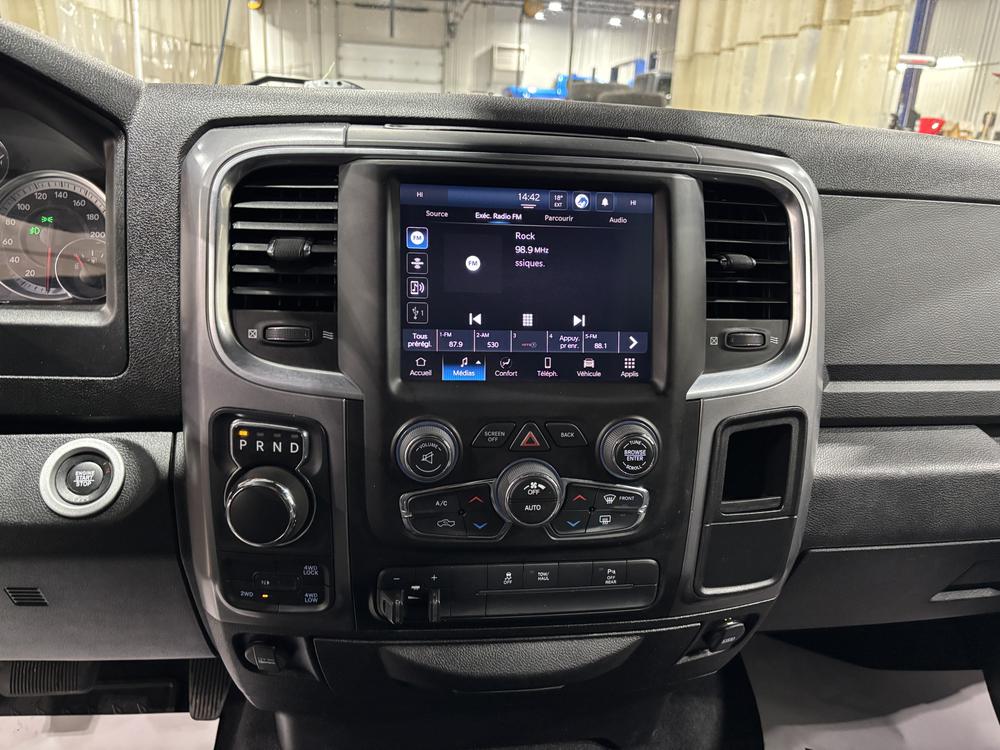 Ram 1500 Classic Warlock 6 cyl 2022 d&rsquo;occasion à vendre - 17