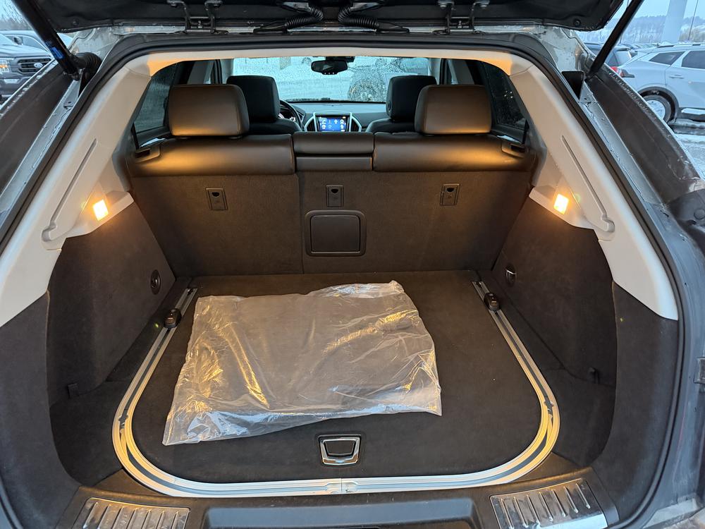 Cadillac SRX SRX FWD 2014 d&rsquo;occasion à vendre - 29