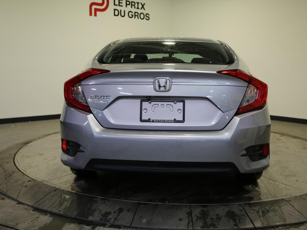 Honda Civic Berline LX 2017 d&rsquo;occasion à vendre - 4