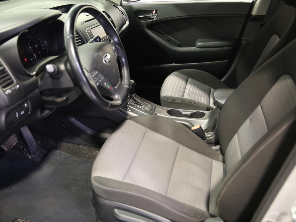 Kia 5 portes Forte EX 2015 d&rsquo;occasion à vendre - 16