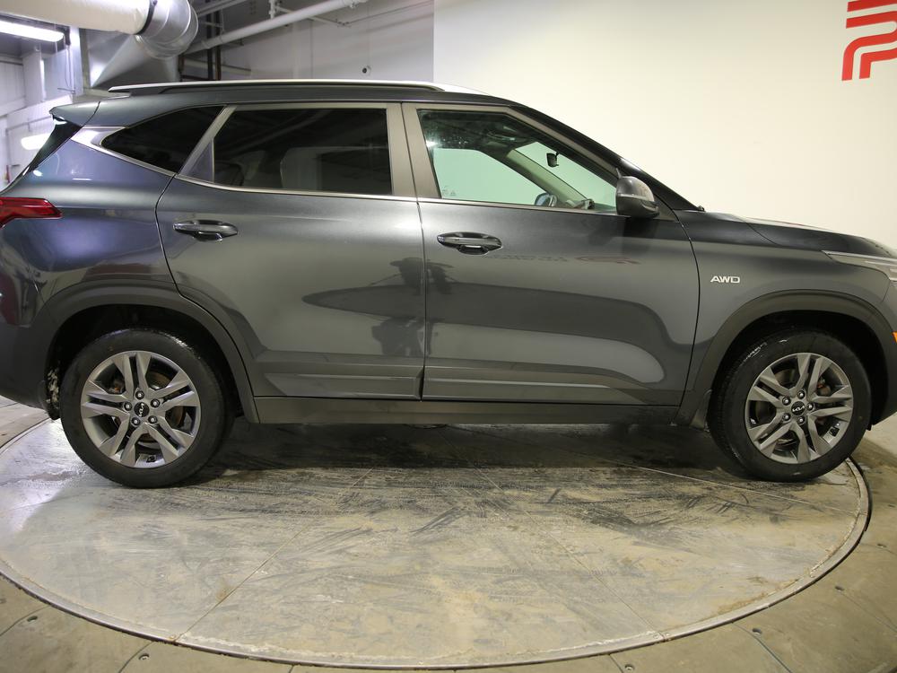 Kia Seltos EX 2023 d&rsquo;occasion à vendre - 2