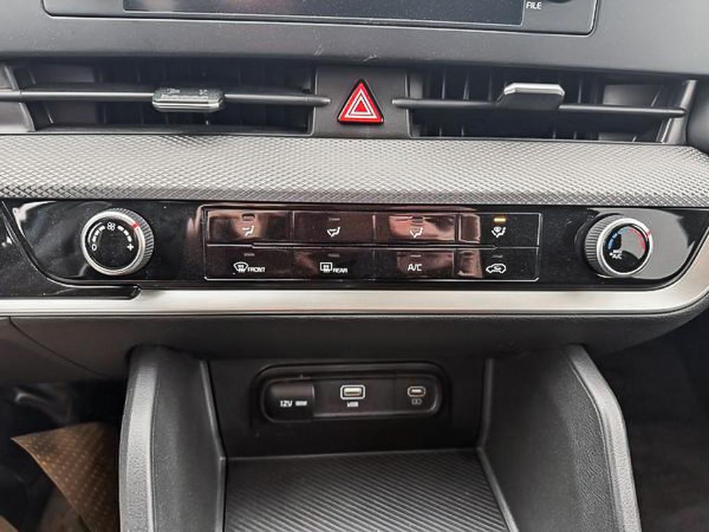 Kia Sportage LX FWD 2024 d&rsquo;occasion à vendre - 29