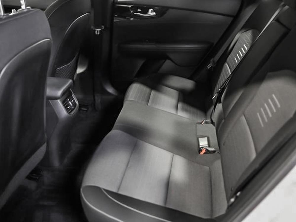 Kia Forte EX 2020 d&rsquo;occasion à vendre - 32