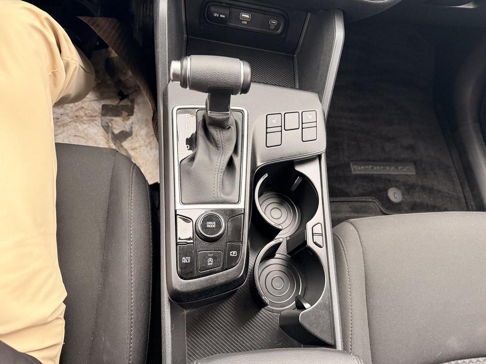 Kia Sportage LX FWD 2024 d&rsquo;occasion à vendre - 27