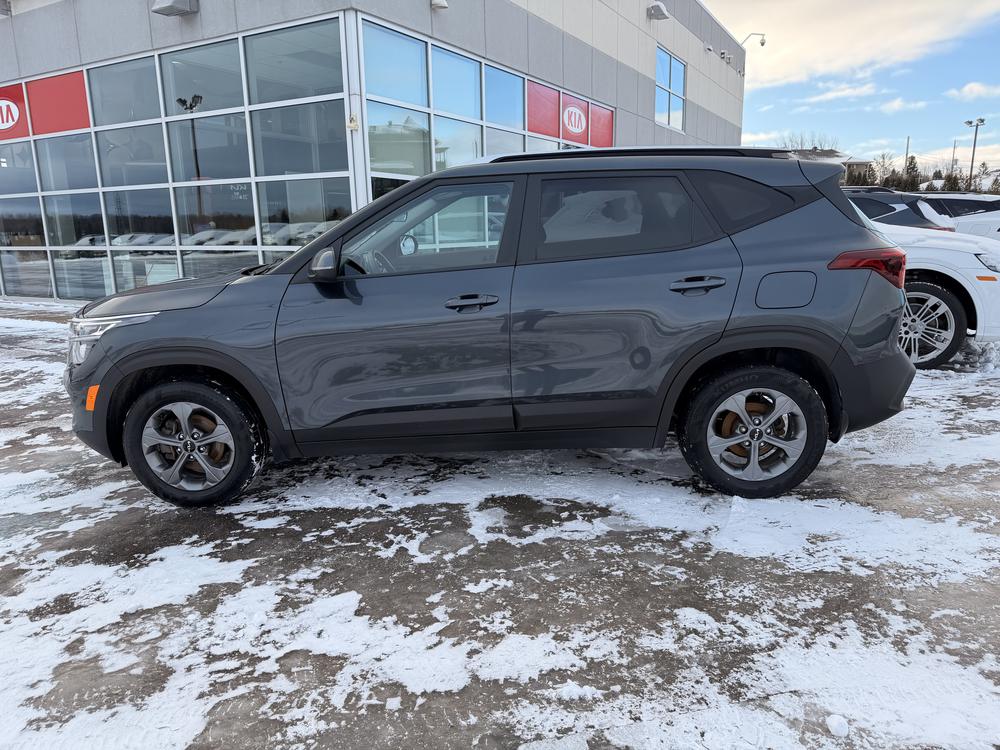 Kia Seltos LX FWD 2023 d&rsquo;occasion à vendre - 4