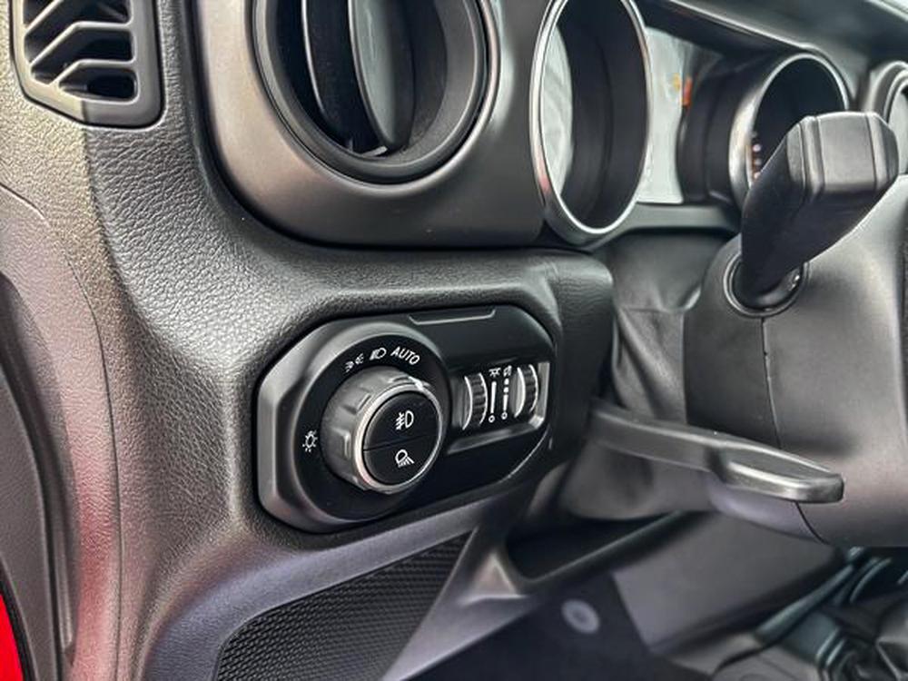 Jeep Gladiator WILLYS 2021 d&rsquo;occasion à vendre - 12