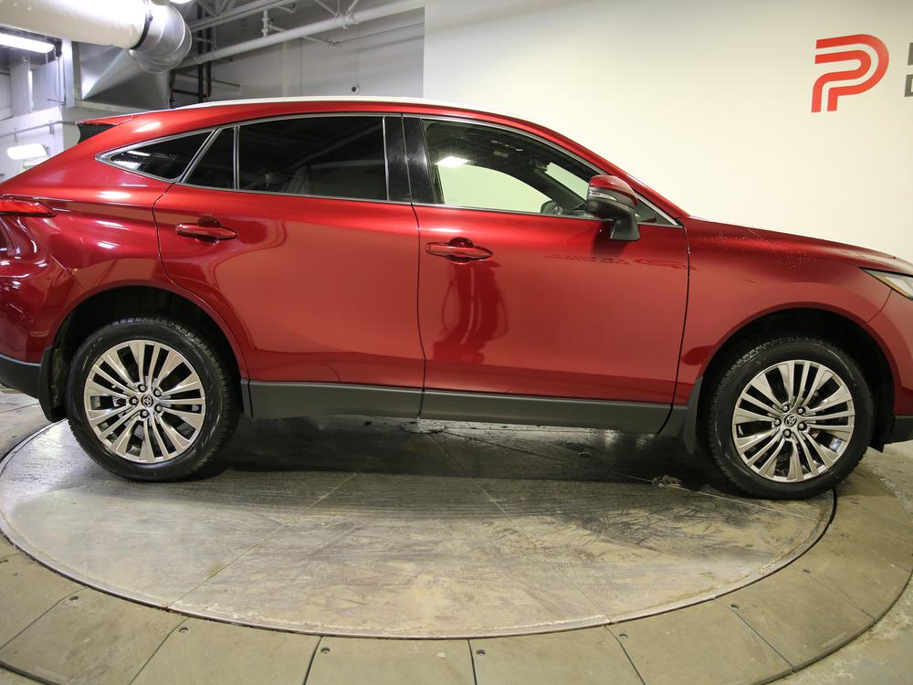 Toyota Venza XLE 2022 d&rsquo;occasion à vendre - 2