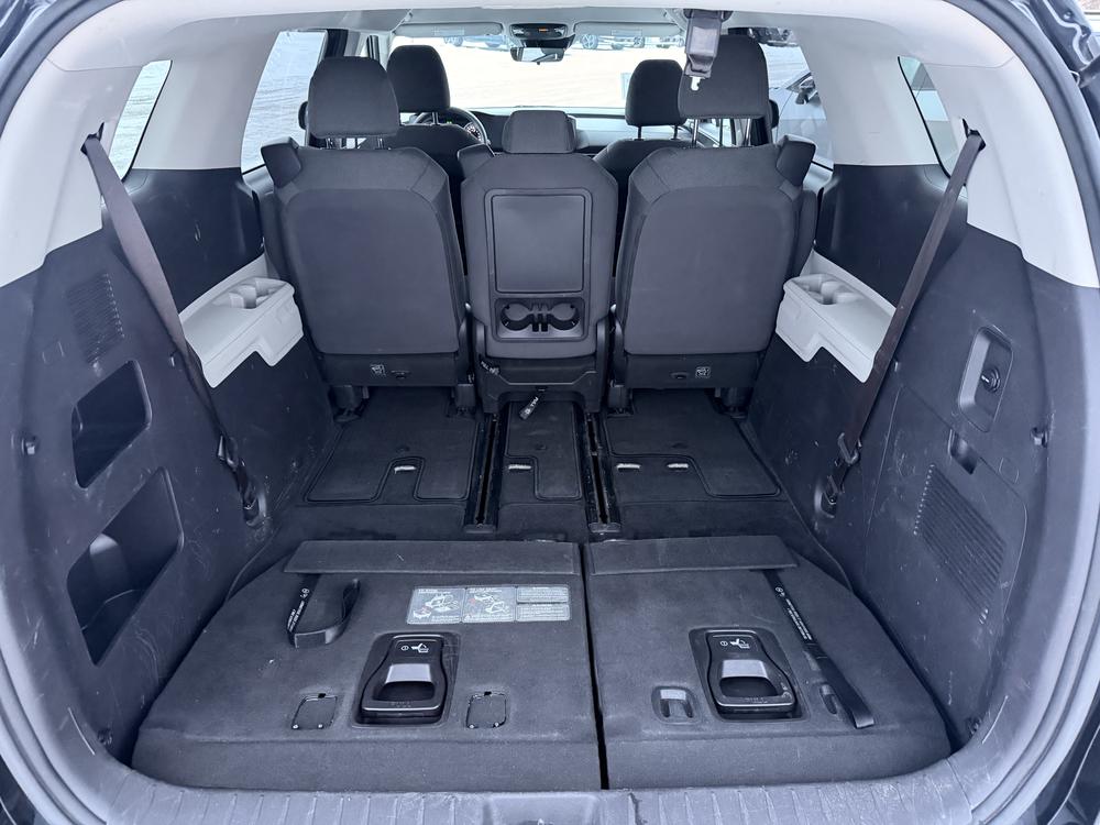 Kia Carnival LX 2022 d&rsquo;occasion à vendre - 33