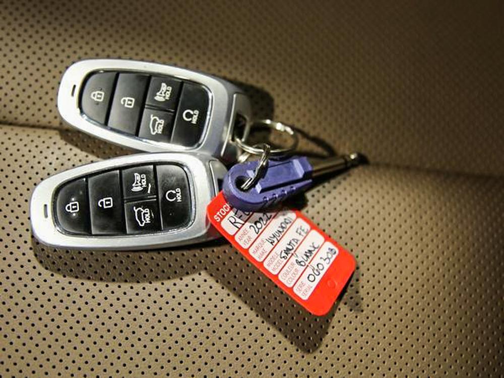 Hyundai Santa Fe hybride rechargeable Luxury 2022 d&rsquo;occasion à vendre - 38