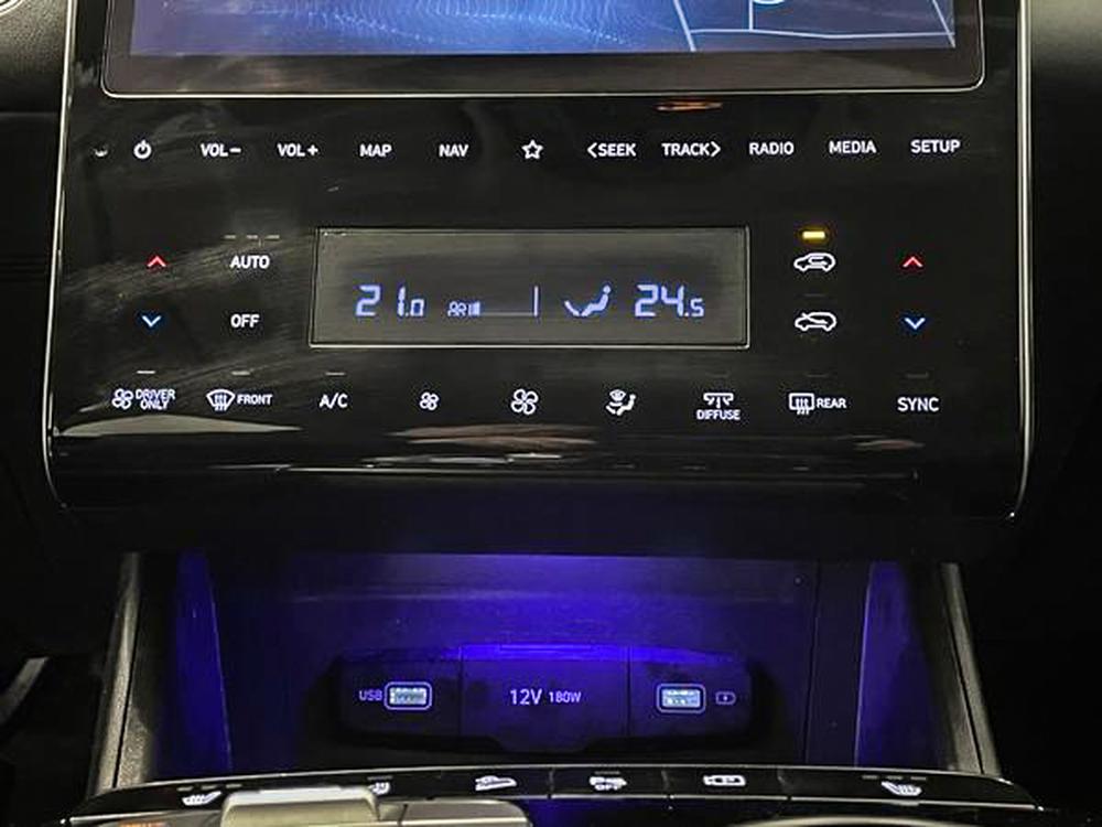 Hyundai Tucson hybride Luxury AWD 2024 d&rsquo;occasion à vendre - 28