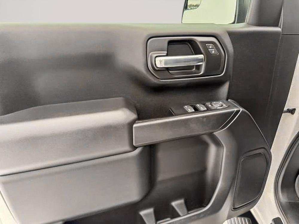 GMC Sierra 1500 PRO 4RM 2023 d&rsquo;occasion à vendre - 17