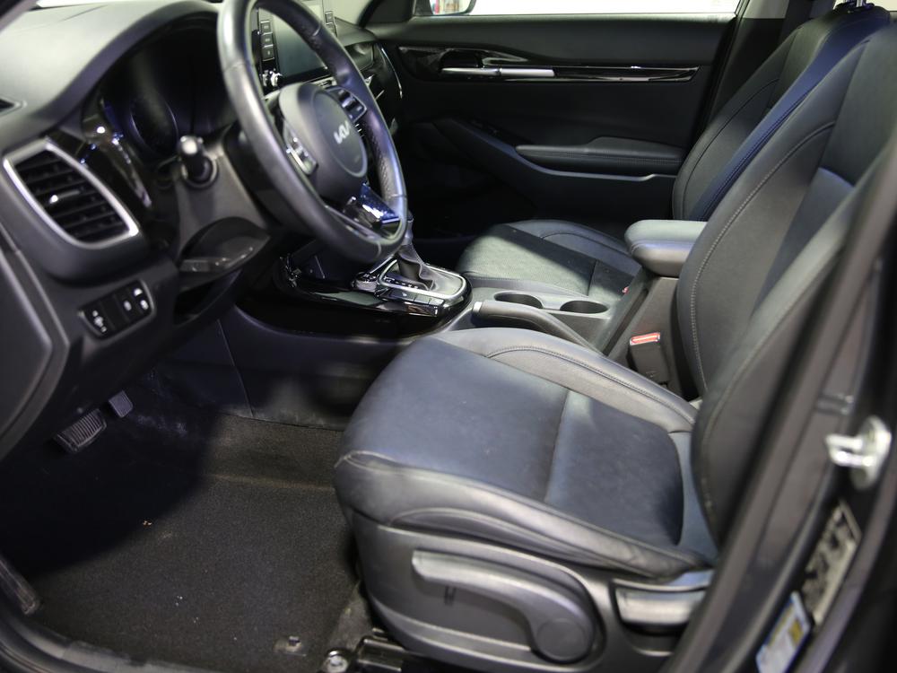 Kia Seltos EX 2023 d&rsquo;occasion à vendre - 17