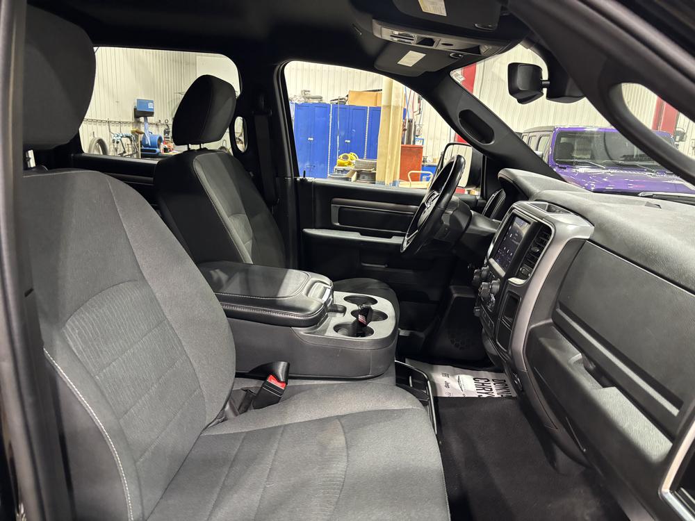 Ram 1500 Classic Warlock 6 cyl 2022 d&rsquo;occasion à vendre - 23