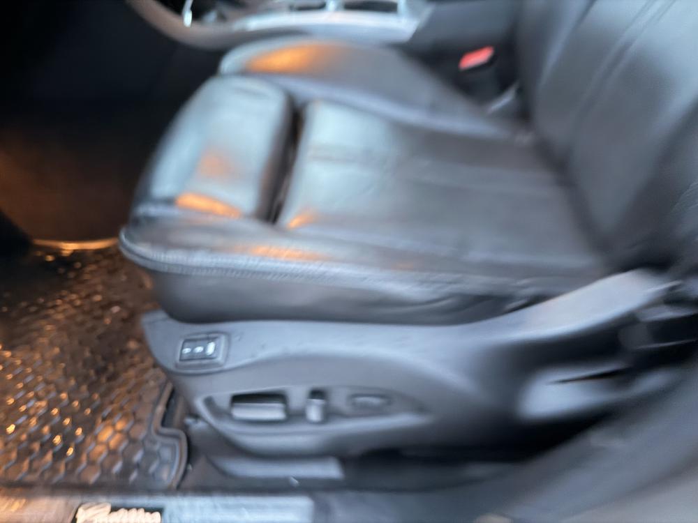 Cadillac SRX SRX FWD 2014 d&rsquo;occasion à vendre - 17